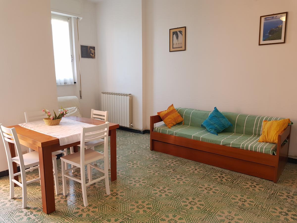 Lorenzo'S Charming Flat Монтеросо ал Маре Екстериор снимка